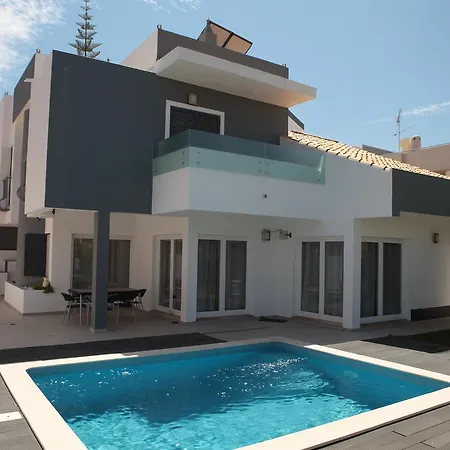 Villas By Cascatas *
